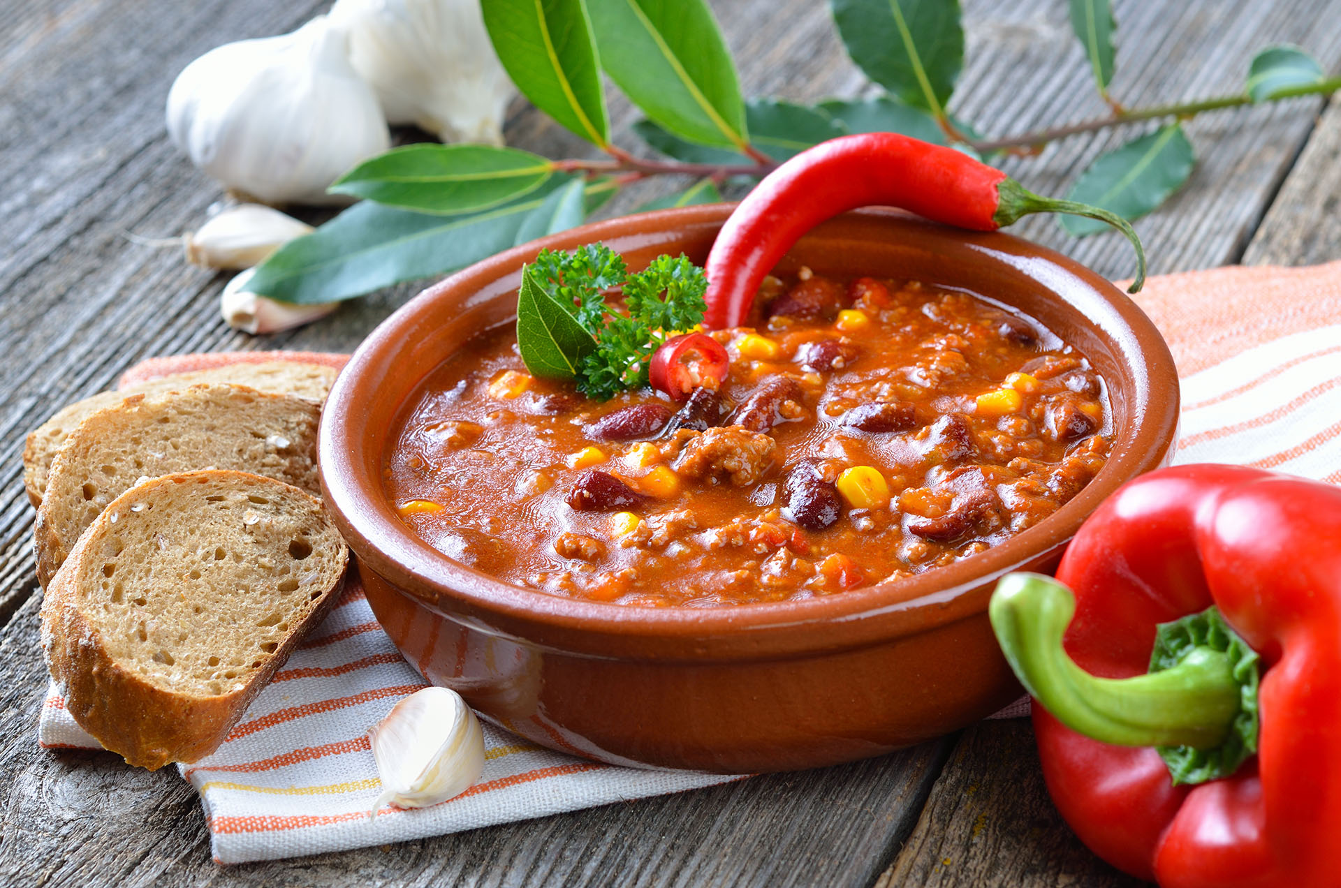 Zuppa di fagioli con il sugo - La Rinascita di Luigi Romano e Figli S.r ...